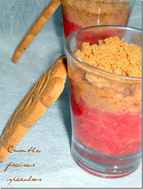 crumble fraises spéculoos en verrines 