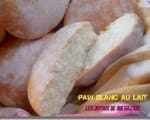 pain-blanc-au-lait_b3a1a671-fa19-44d1-9c05-5908f1e5497d12