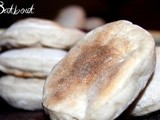 Batbout (pain marocain cuit à la poêle)