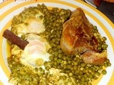 Ragout à l'agneau, petits pois et œufs