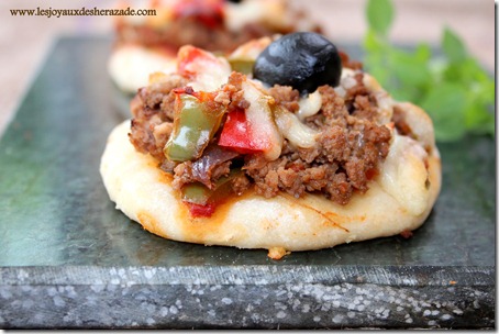 mini pizza en appéritif