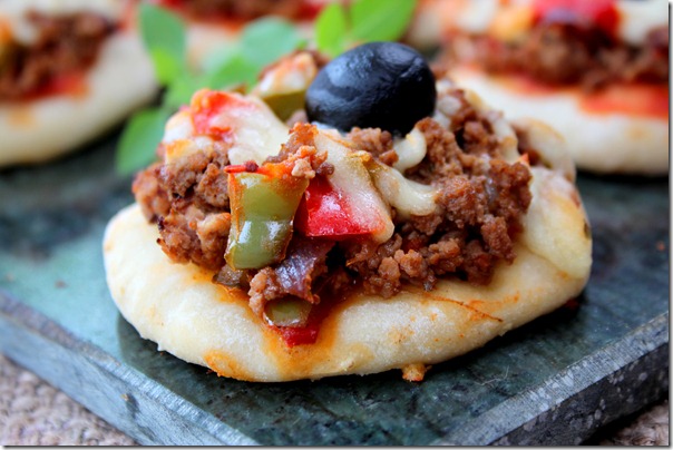 mini pizzas