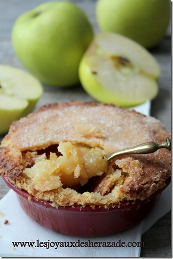 apple pies , tourte aux pommes apple pies , tourte aux pommes