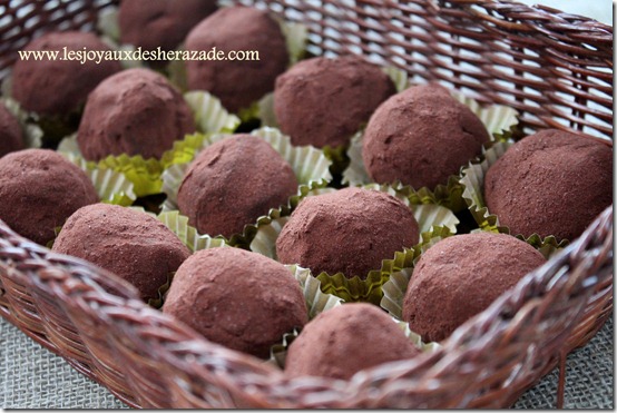 recette-de-truffes-au-chocolat-creme-de-marron_thumb