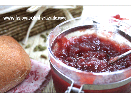 recette-de-confiture-maison-pommes-raisins.gif