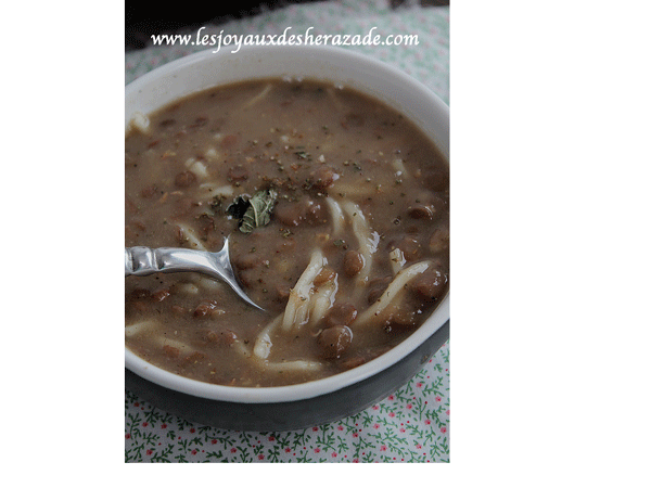 recette-de-soupe-aux-lentilles.gif