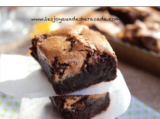 brownies facile brownies-au-beurre-de-cacahuete.gif