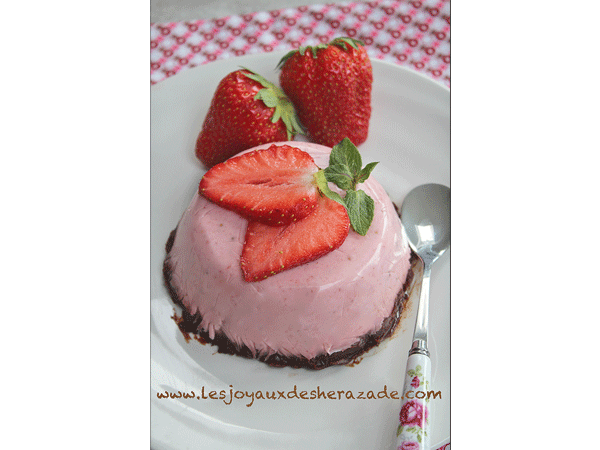 panna-cotta-aux-fraises--recette-facile.gif