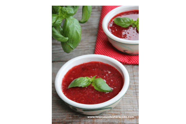 soupe-de-fraises-et-basilic