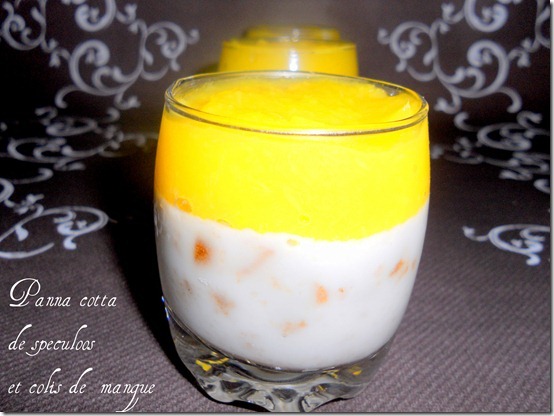 Panna cotta aux spéculoos et son coulis de mangue