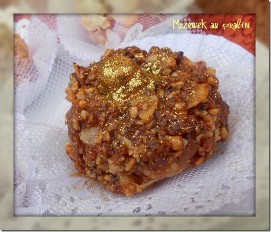 Mchewek au pralin, gâteau algérien
