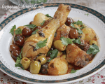 Tajine de poulet aux olives et petits oignons