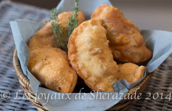 Boureks laadjine à la dinde / Empanadas à la dinde