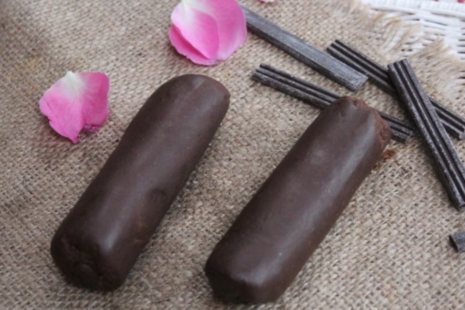 Pâte à chocolat à modeler , chocolat plastique