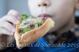 pizza pide à la viande hachée