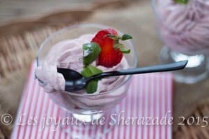mousse aux fraises légères