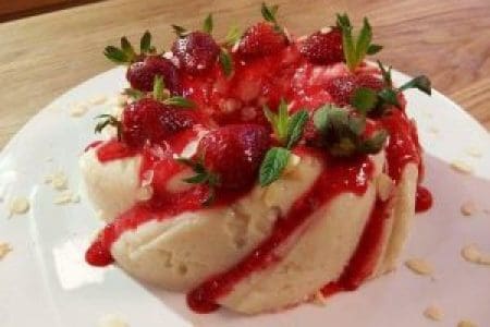 Gâteau au lait à la fraise