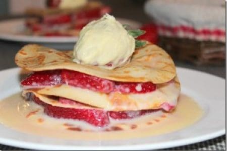 crepe-en-millefeuille-au-fraise-et-chocolat_thumb-300x201