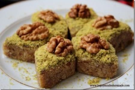 hrissa-hloua-patisserie-tunisienne_thumb1-276x185