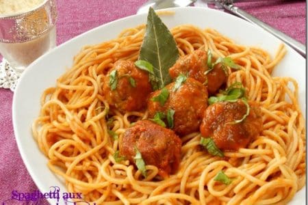 spaghetti-aux-boulettes-de-viande_thumb-1-_thumb1