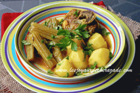 tajine-de-cardons-aux-pommes-de-terre-300x200